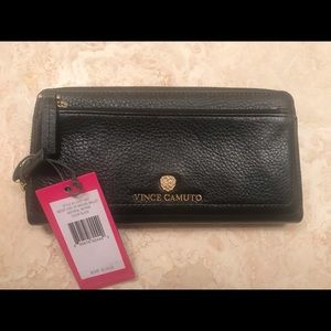 COPY - Vince Camuto Black Wallet